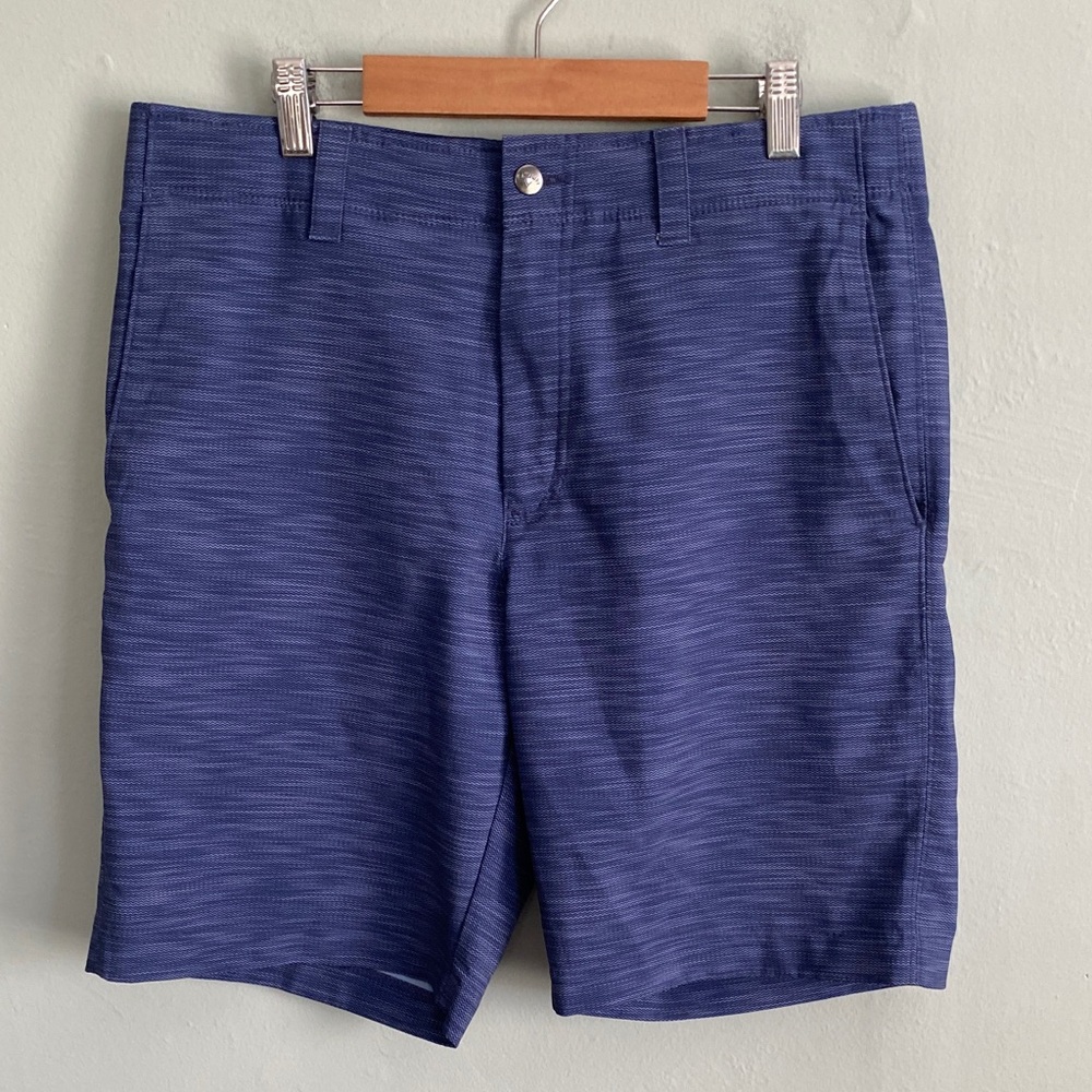 Callaway Men's Blue Golf Shorts Size 32” Waist